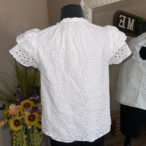 1.State • Eyelet Cotton Flutter Sleeve Top - Picture 4 of 12